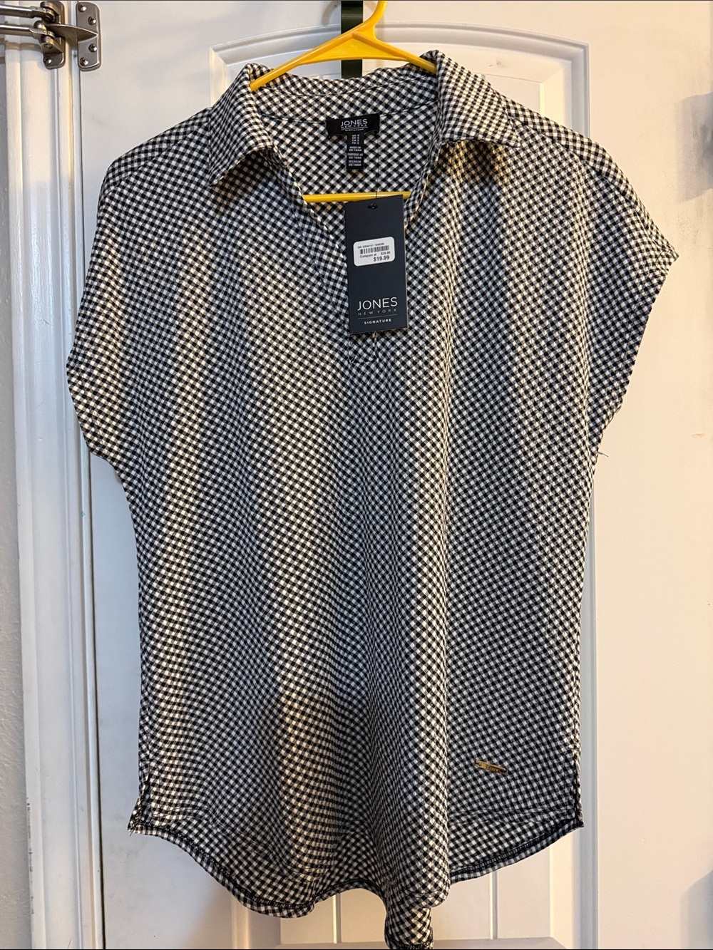 Jones New York Black & White Gingham Short-Sleeve Blouse